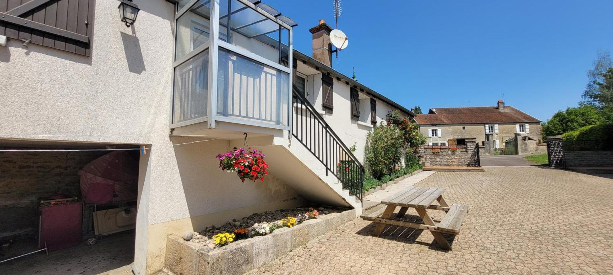 La Maison De L'Abeille De Percey Longeau-Percey Ngoại thất bức ảnh