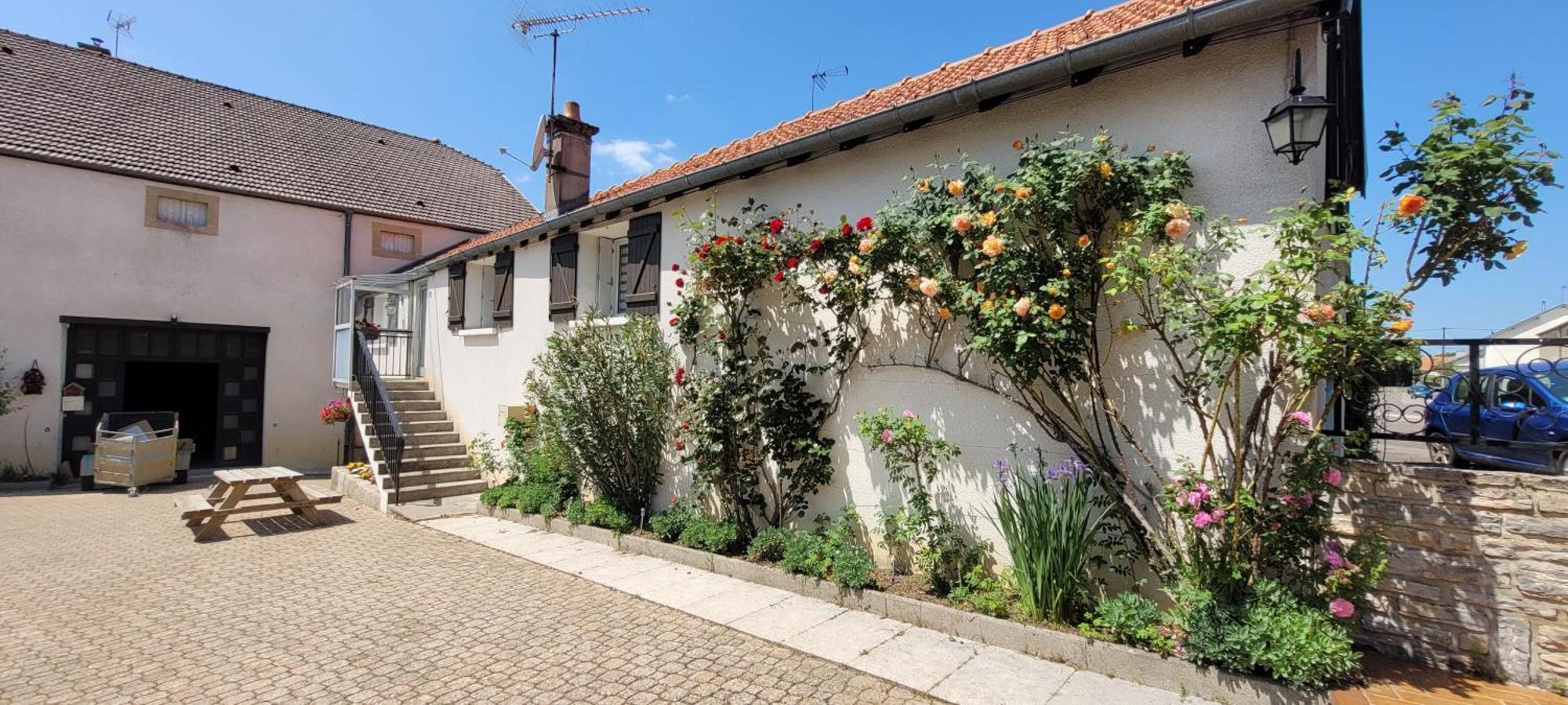 La Maison De L'Abeille De Percey Longeau-Percey Ngoại thất bức ảnh